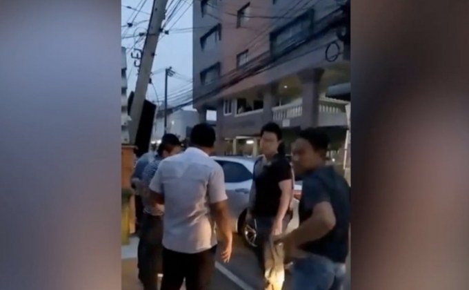 ชายอายุ 51 ปี เมาขับชนรถยนต์ 8 คันรวด