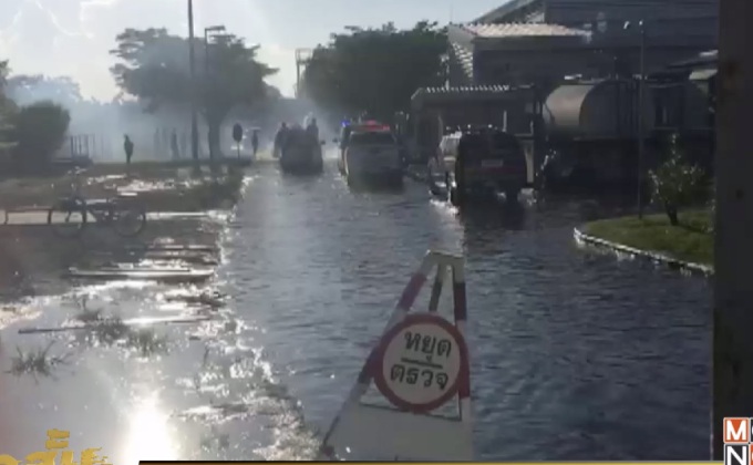 บ่อเก็บน้ำโรงกรองน้ำรั่วท่วมคนงาน จ.นครปฐม