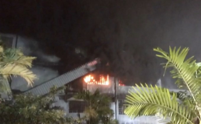 ไฟไหม้โรงงานในซอยประชาอุทิศ 33