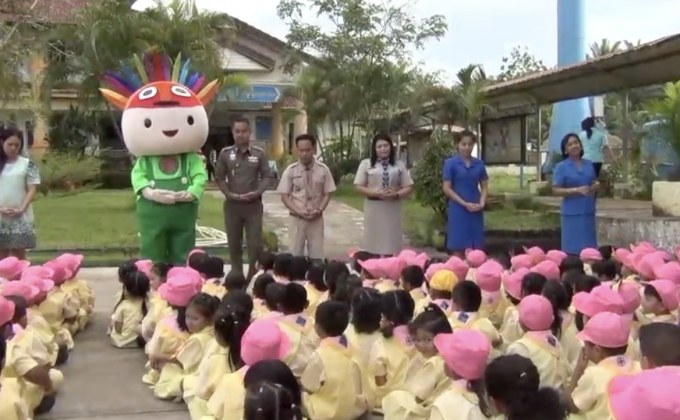 โครงการคิวอาร์เลิฟ แก้ปัญหาลืมเด็กในรถตู้