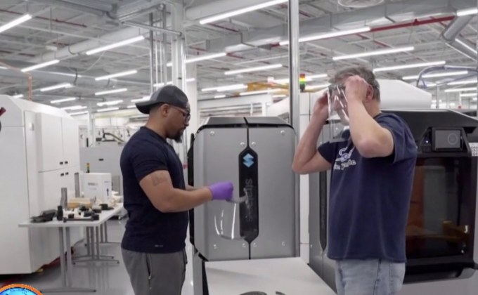 ฟอร์ดร่วมทีม 3M, จีอี ผลิตอุปกรณ์การแพทย์