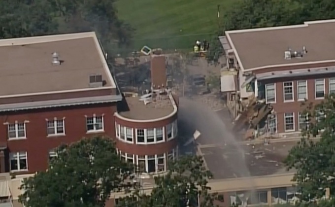 เกิดเหตุโรงเรียนถล่มในสหรัฐฯ