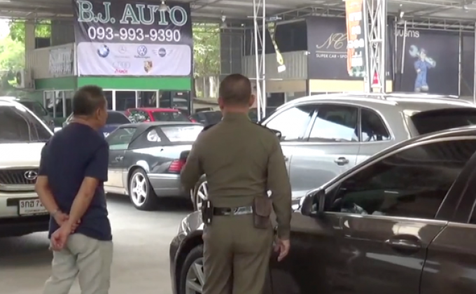 โจรย่องขโมยเบนซ์ 1.7 ล้าน จากเต็นท์รถมือสอง