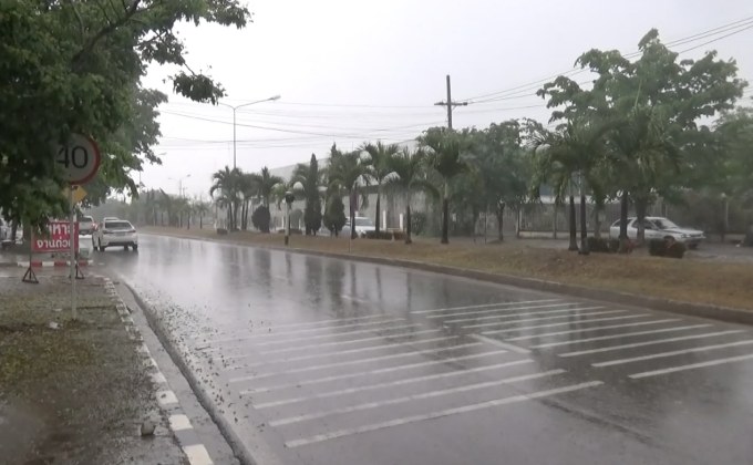 อุตุฯเตือนตะวันออกฝนตกหนัก – กทม.มีฝน 60%