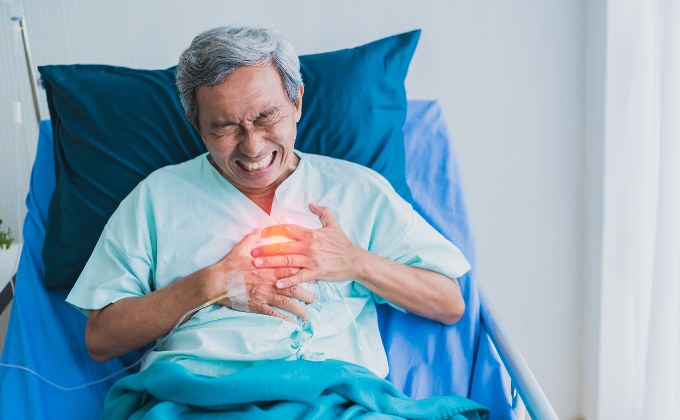 โรคหลอดเลือดหัวใจอุดตัน “ฆาตกรเงียบ” ที่คร่าชีวิตโดยไม่มีสัญญาณเตือน รู้ทันก่อนสายเกินไป