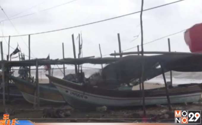 หลายจังหวัดภาคใต้ ฝนตกและคลื่นลมแรง