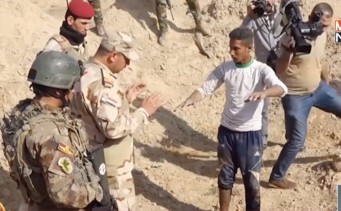 พบหลุมฝังศพหมู่ 400 ศพ ในอิรัก