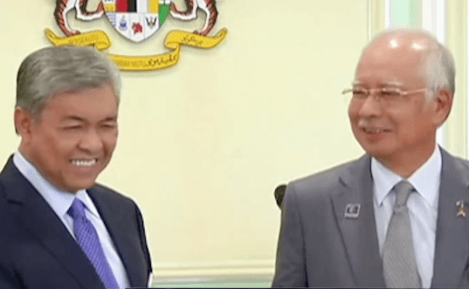 นายกฯ มาเลเซียปลดอัยการสูงสุด-ปรับ ครม.