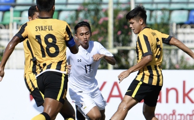 ช้างศึกยู 18 ไล่เจ๊าเสือเหลือง 1-1 ได้รองแชมป์กลุ่ม