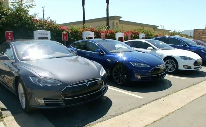 คาดอีก 8 ปี “รถยนต์ไฟฟ้า” ถูกกว่ารถยนต์ใช้น้ำมัน