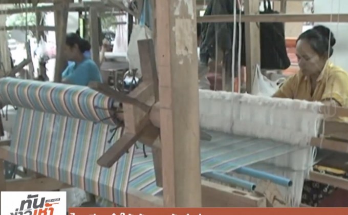 ไอเดียเก๋ ใช้ผ้าขาวม้าทำร่ม