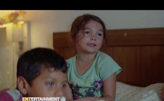 The Florida Project ร่วมองค์กรกุศล ส่งของขวัญให้เด็กไร้บ้านในฟลอริด้า