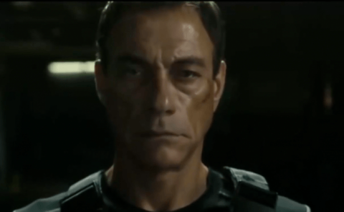 “ฌ็อง-คล็อด แวน แดมม์” จอมหักกระดูกกลับมาแล้ว ในซีรีส์แอ็คชั่นติดตลกเรื่องใหม่