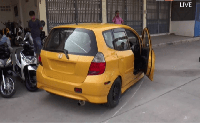 วัยรุ่นพกสารเสพติดฝ่าด่านตรวจ จ.ปทุมธานี