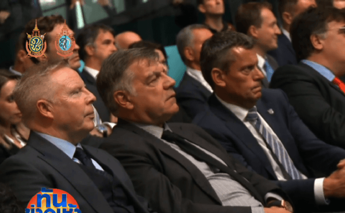 สื่อ-เอเยนต์แฉกุนซือลีกผู้ดี 8 รายเรียกรับเงินใต้โต๊ะ