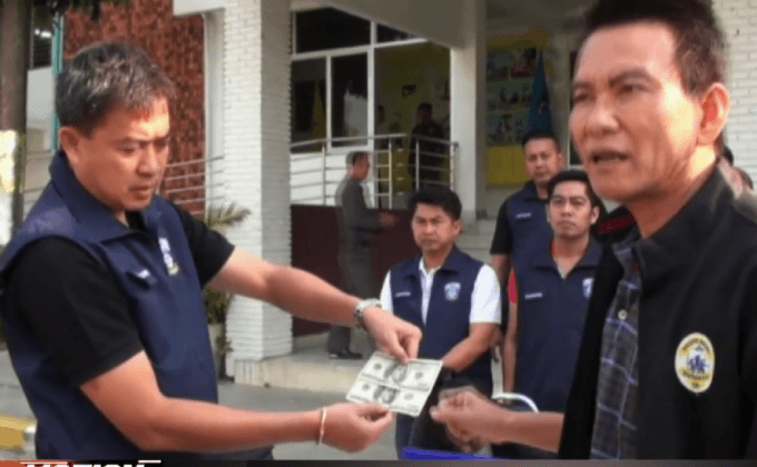 จับกลุ่มปลอมธนบัตรดอลลาร์สหรัฐฯ