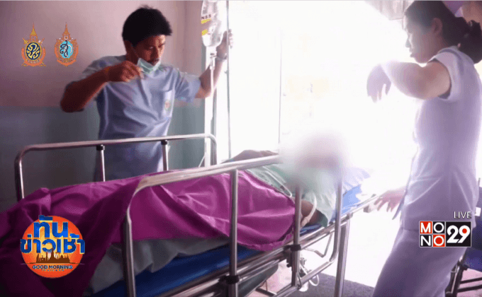 นักศึกษาเลือดร้อน เดินชนกัน ชักมีดแทงบาดเจ็บสาหัส