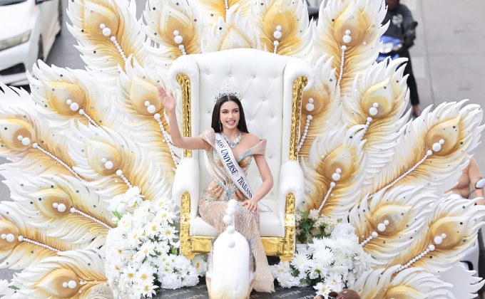 ชาวสระบุรีรวมใจฉลอง “วีนา ปวีนา” คว้ามงกุฎ “มิสยูนิเวิร์สไทยแลนด์ 2025” ครั้งแรกในประวัติศาสตร์