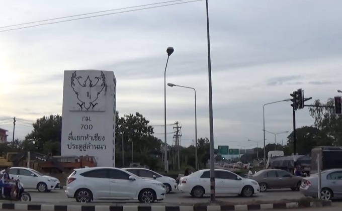 หยุดยาวคนแห่เดินทางกลับบ้านต่างจังหวัด