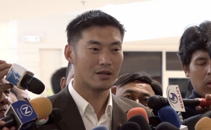 “ธนาธร” ยืนยัน การจ้างล็อบบี้ยิสต์ไม่ผิด