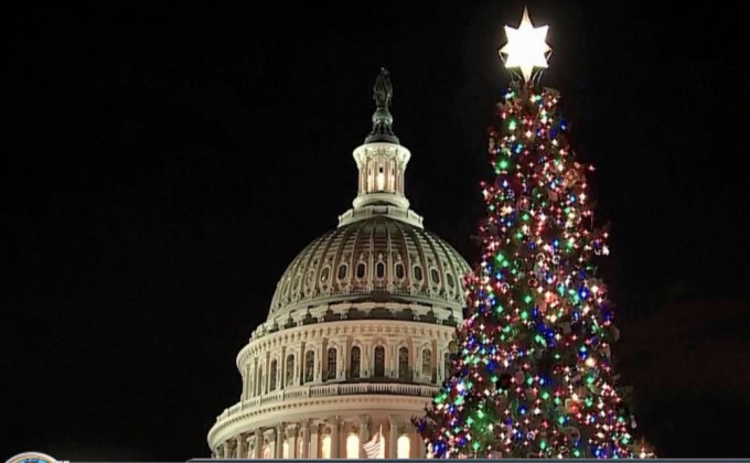 กรุงวอชิงตันเปิดไฟประดับต้นคริสต์มาส