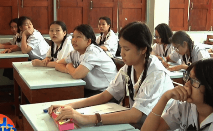 นักวิชาการเห็นด้วยเรียนฟรี 15 ปี