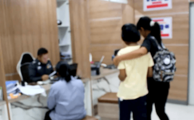 แม่พาลูกสาวแจ้งความถูกพระวัดดังส่งไลน์ล่อลวง