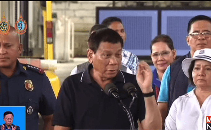 ผู้นำฟิลิปปินส์กระชับสัมพันธ์จีน-รัสเซีย