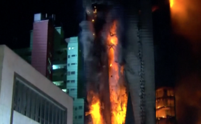 ตึก 26 ชั้นในบราซิลถล่มหลังเพลิงไหม้รุนแรง