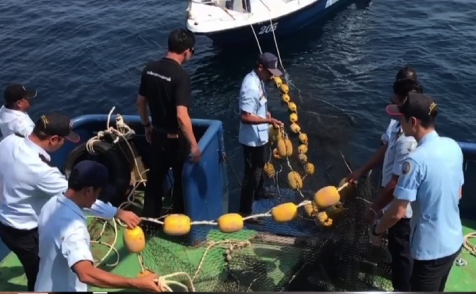 ตรวจสอบขยะกลางทะเล จ.ชุมพร